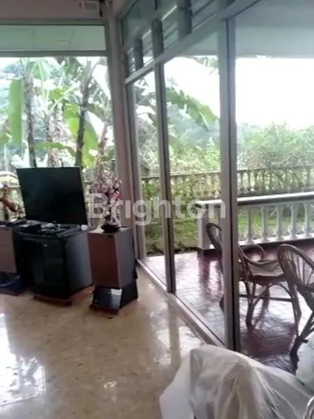 image VILLA BAGUS DI TRAWAS SIAP HUNI (5)