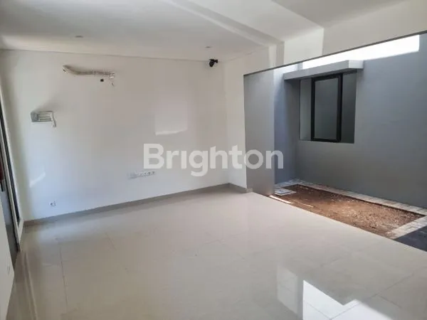 image RUMAH INDAH SUMMARECON (2)