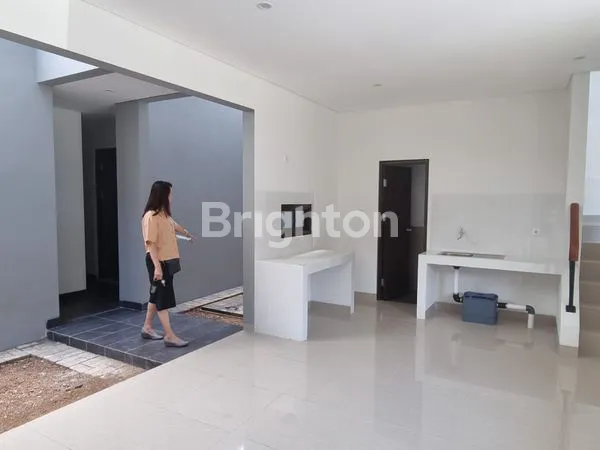 image RUMAH INDAH SUMMARECON (3)