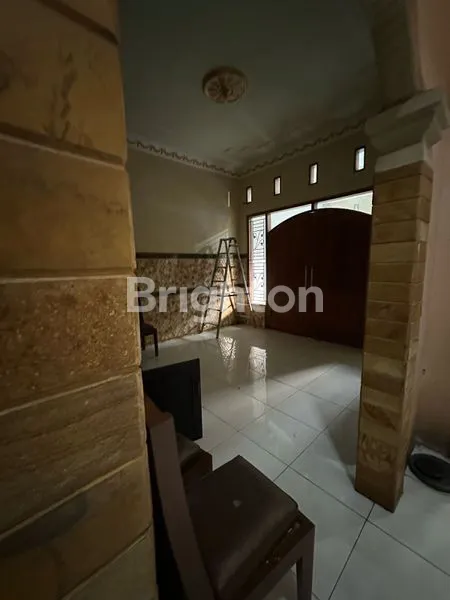 image RUMAH PONGANGAN INDAH MANYAR (5)