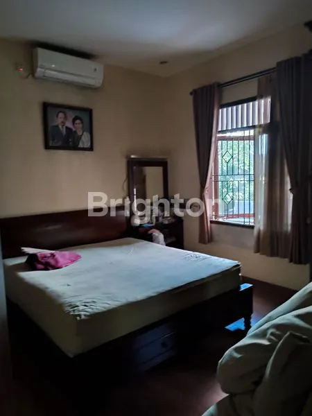 image RUMAH CANTIK 2 LT, BEBAS BANJIR DI ROYAL RESIDENCE (3)