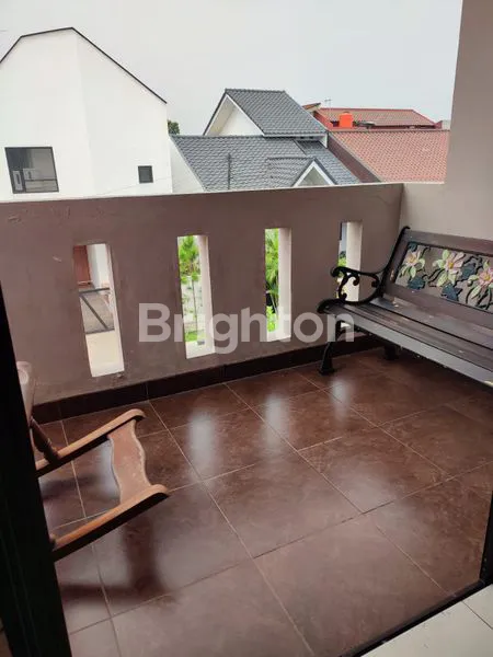 image RUMAH CANTIK 2 LT, BEBAS BANJIR DI ROYAL RESIDENCE (8)