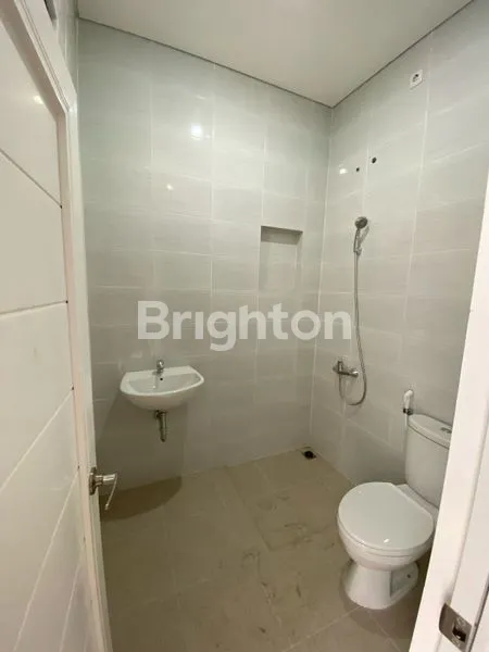 image RUMAH BARU GRESS, SIAP HUNI, LOKASI SANGAT STRATEGIS (3)