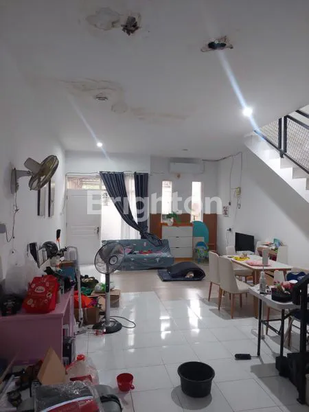 image RUKO MINIMALIS 2 LANTAI DI PERUMAHAN MAJAPAHIT ESTATE (4)