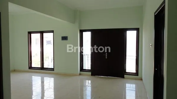 image RUMAH DITAMAN JIMBARAN (3)