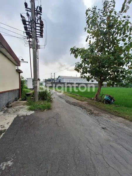 image GUDANG EX PABRIK, ZONA MERAH, LEBAR DEPAN +/- 25 METER , AKSES KONTAINER 40 FEET, AREA SUKOHARJO (1)