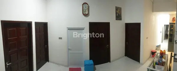 image RUMAH 3 LANTAI FULL FURNISHED DI KEMANGGISAN (2)