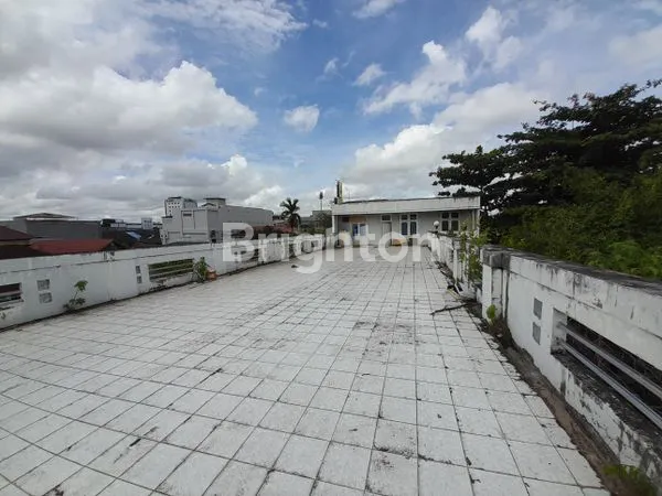 image DISEWAKAN RUMAH DIJALAN DANAU SEMAYANG (5)