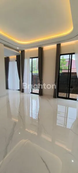 image TROPICAL HOUSE AT MANYAR KARTOADI JAPANDI LUXURY  \" MEWAH KENYAMANAN EKSLUSIF\" BEST MATERIAL - SPECIAL PRICE \U203C\UFE0F (5)