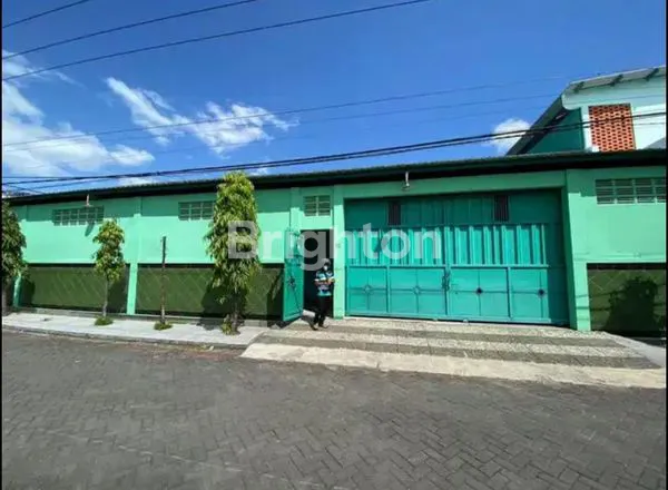 image GUDANG SIAP PAKAI AKSES TRUCK LEBAK TIMUR (1)