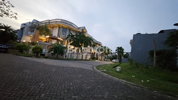 image KAVLING TANAH DI PANTAI INDAH KAPUK (3)