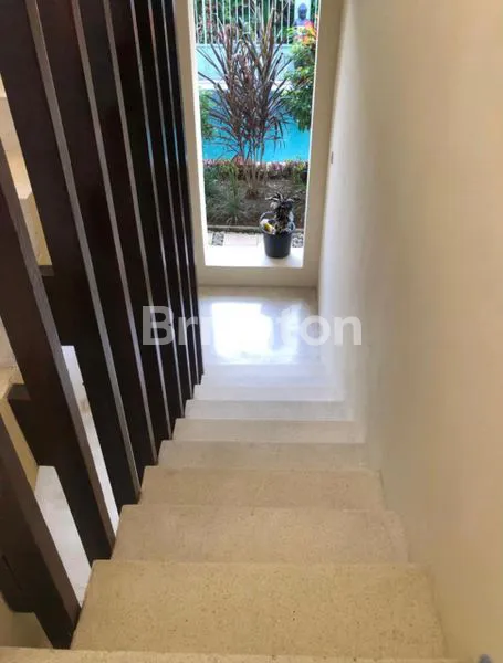 image VILLA SPACIOUS AND STRATEGIC 5 BEDROOMS IN CANGGU BALI (6)