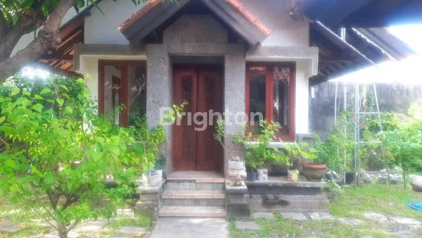 image RUMAH BESAR DI RENON - LOKASI STRATEGIS DAN AKSES MUDAH (2)