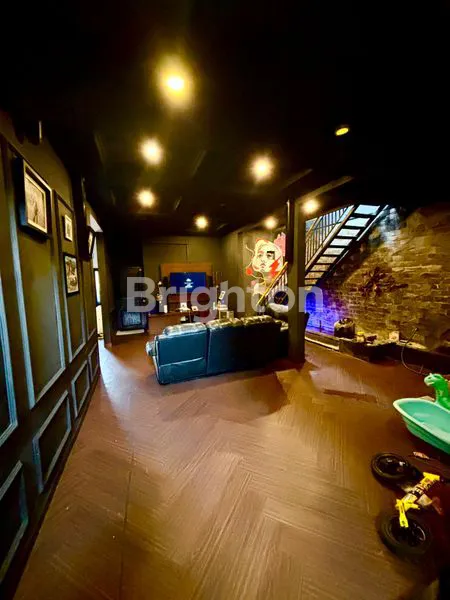 image RUMAH DUA LANTAI DI NGESREP SRONDOL SEMARANG (4)