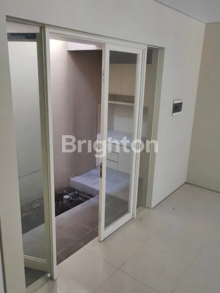 image RUMAH 2LANTAI PONDOK CANDRA CLUSTER BARU MERR PINTU TOLL SURABAYA  (4)
