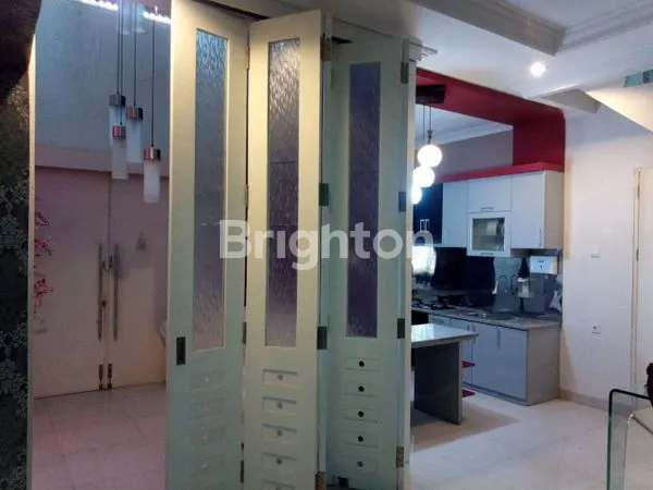 image DIJUAL RUMAH TENGAH KOTA BERNUANSA MINIMALIS LOKASI DALAM PERUMAHAN SEPINGGAN PRATAMA AMAN NYAMAN HARGA NEGO (3)