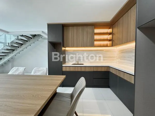 SKYLOFT SOHO CIPUTRA WORLD SURABAYA