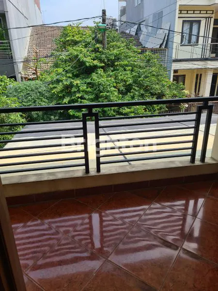 image DI JUAL CEPAT RUMAH 2 LANTAI RAPI DAN SIAP HUNI DI SUNTER AGUNG PERKASA (6)