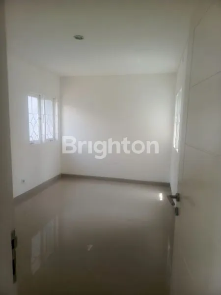 image RUMAH 2LANTAI DENPASAR SELATAN (3)