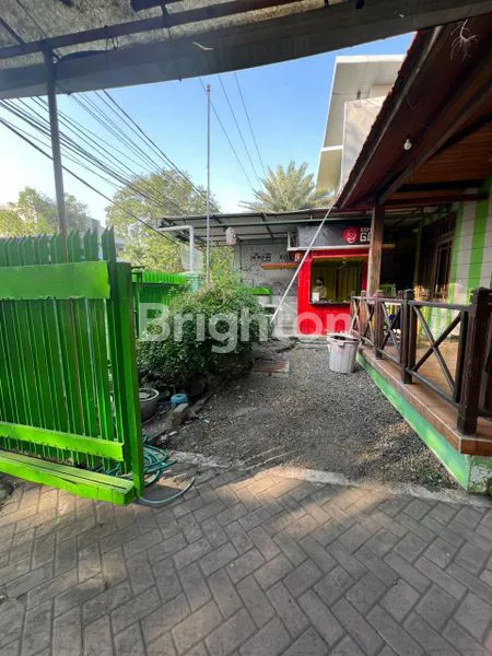 image RUMAH 2 LT, SEMI FURNISHED DI GAYUNGSARI SURABAYA (2)