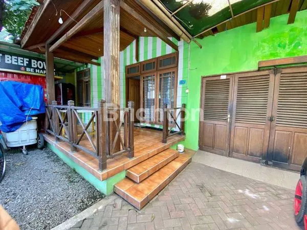 image RUMAH 2 LT, SEMI FURNISHED DI GAYUNGSARI SURABAYA (3)