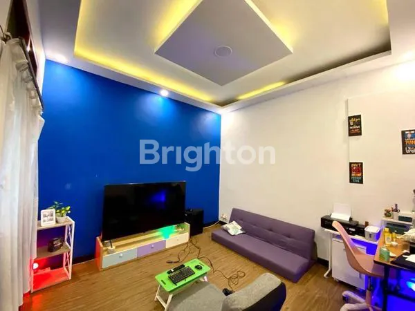 image RUMAH 2 LT, SEMI FURNISHED DI GAYUNGSARI SURABAYA (4)