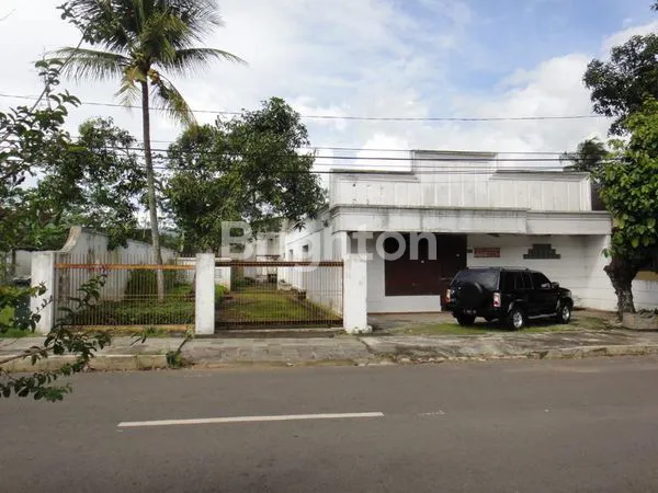 image RUMAH DAN PABRIK (1)