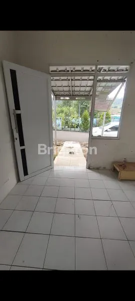 image HUNIAN ASRI RUMAH 1 LANTAI DI HOEK DEVELOPER CIPUTRA CILENGSI - BOGOR (3)