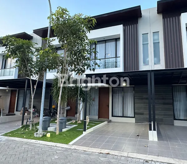 image RUMAH MINIMALIS BARU FULL FURNISH DI NORTHWEST CITRALAND DEKAT UC, GWALK DAN GRAND PAKUWON (1)
