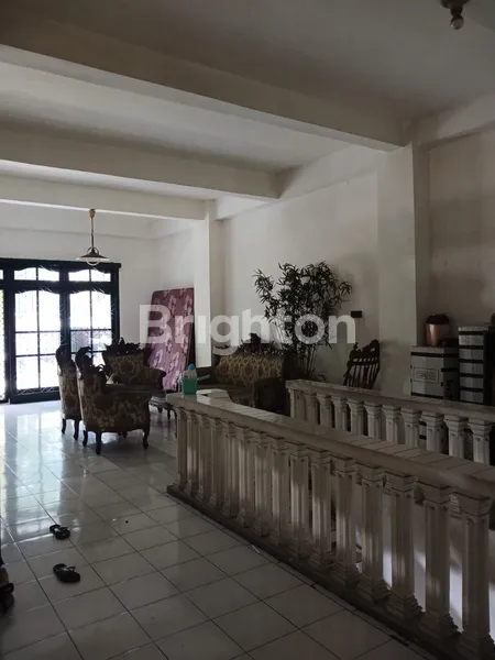 image RAYA RUNGKUT ASRI JALAN KEMBAR COCOK USAHA (2)