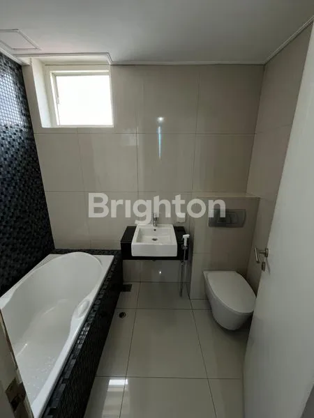 image APARTEMENT CIPUTRA WORLD, MAYJEND SUNGKONO, DARMO PARK, SHANGRILA HOTEL (5)