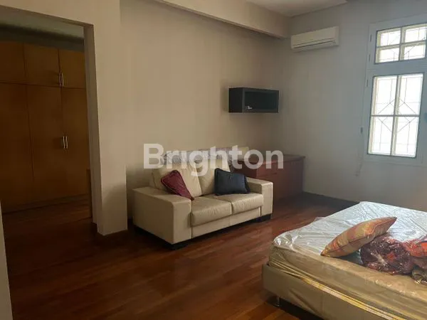 image RUMAH 2 LANTAI PERMATA HIJAU BOULEVARD STRATEGIS (7)