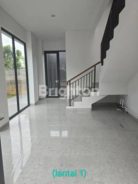 image RUKO BARU HOEK POSISI KELIHATAN DARI JALAN DI CAMPTON BSD (2)