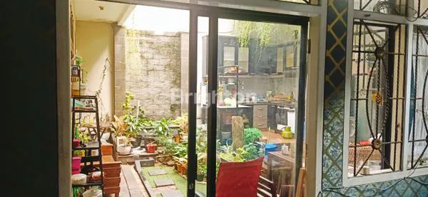 image RUMAH JLN. H. SA'ABAH TERUSAN, MERUYA SELATAN, TERAWAT DAN BAGUS, JAKARTA BARAT (6)