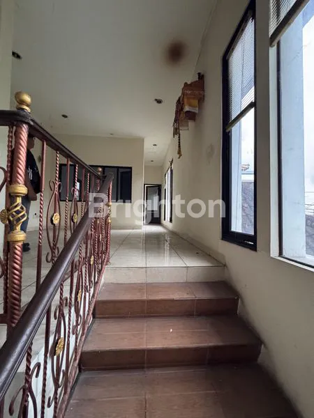 image GUDANG SANGAT LUAS DI JIMBARAN BESERTA LAHAN (8)