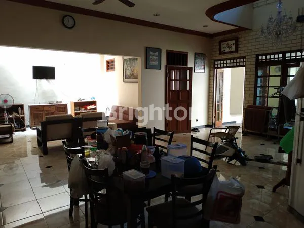 image RUMAH NUANSA JAWA TENGAH DI MARGOREJO INDAH. (5)