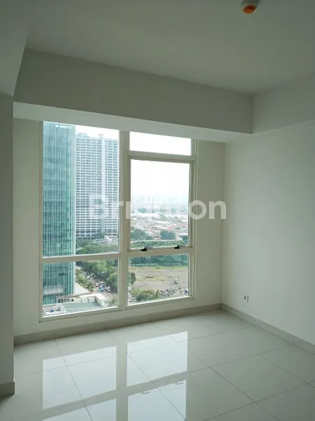image APARTEMEN KENSINGTON SIAP HUNI KOSONGAN (5)