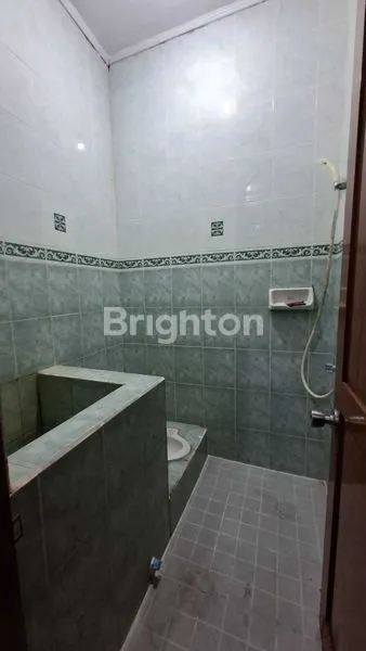 image RUMAH TENGAH KOTA DI SAMARINDA KOTA (4)