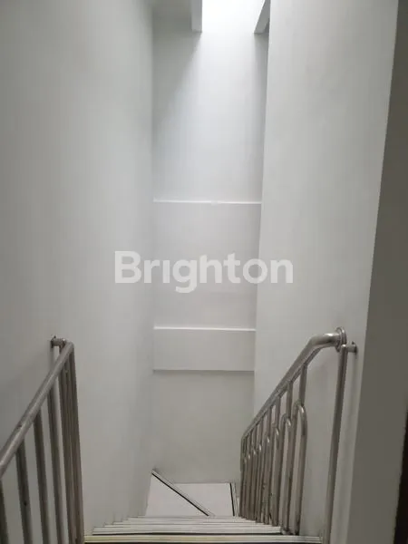 image RUMAH SIAP HUNI 2 LANTAI SUNTER (3)