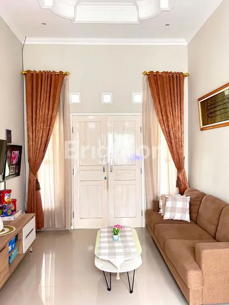 image RUMAH BARU FULL FURNISHED DI LINGKUNGAN ASRI BERBAH, SLEMAN DEKAT BANDARA ADISUTJIPTO (5)