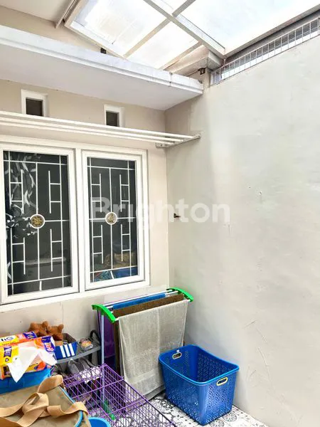 image RUMAH BARU FULL FURNISHED DI LINGKUNGAN ASRI BERBAH, SLEMAN DEKAT BANDARA ADISUTJIPTO (7)