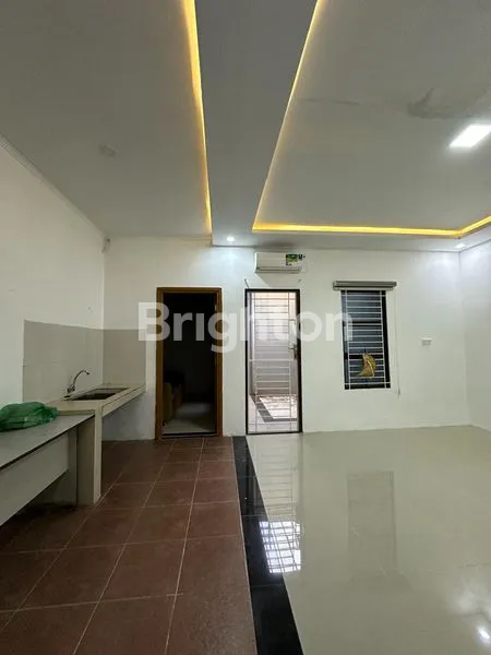 image RUMAH CANTIK 2LT  SIAP HUNI TIBAN CIPTALAND (5)