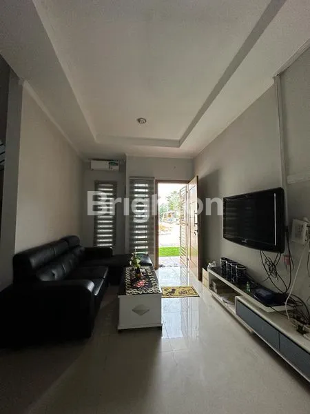 image RUMAH CANTIK 2LT  SIAP HUNI TIBAN CIPTALAND (2)