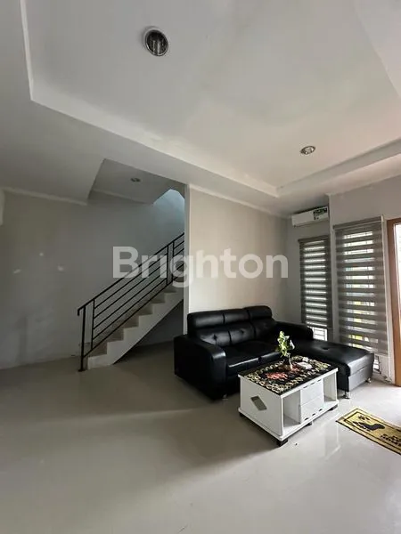 image RUMAH CANTIK 2LT  SIAP HUNI TIBAN CIPTALAND (3)