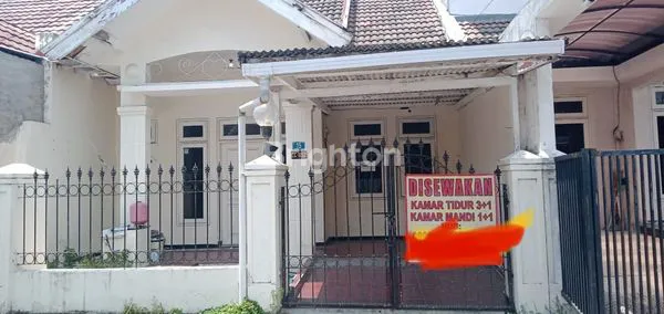 RUMAH SIAP HUNI  SELANGKAH DARI MERR