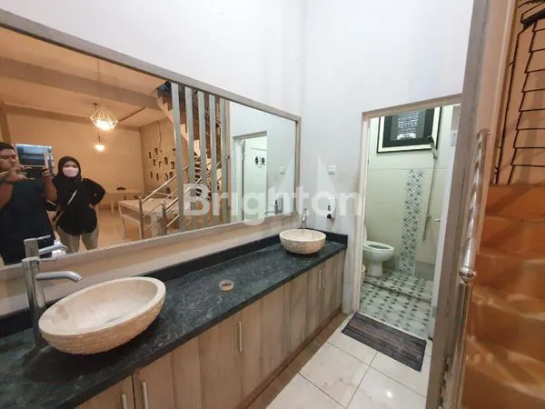 image RUKO 2 JEJER - 3 LANTAI POTENSIAL BISNIS POROS JALAN KE SOEKARNO HATTA MALANG (6)