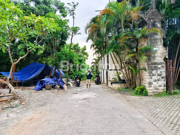 image TANAH LANGKA SUPER MURAH DAN STARTEGIS DI GEDONG SARI KOMPLEK VILLA  NUSA DUA (5)