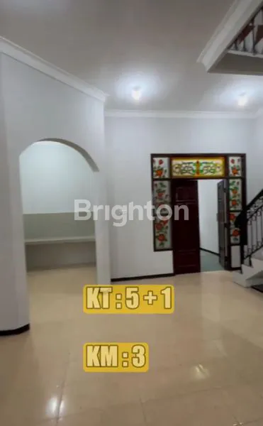 image RUMAH NGAGEL WASANA,2 LANTAI 5 KMR TIDUR,TERAWAT SIAP HUNI ! (4)