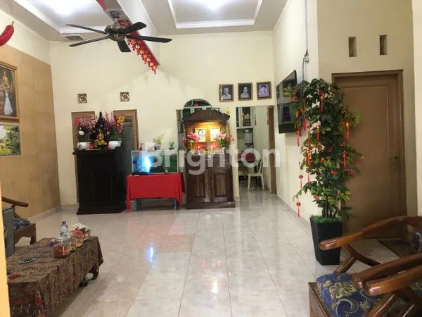 image RUMAH JALAN BUNG TOMO DENPASAR UTARA (4)