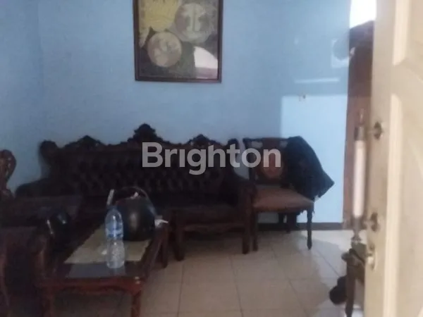 image HUNIAN STRATEGIS DI CIRACAS (2)